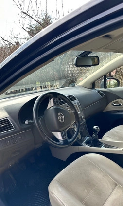 Toyota Avensis cena 49900 przebieg: 250000, rok produkcji 2013 z Olsztyn małe 67